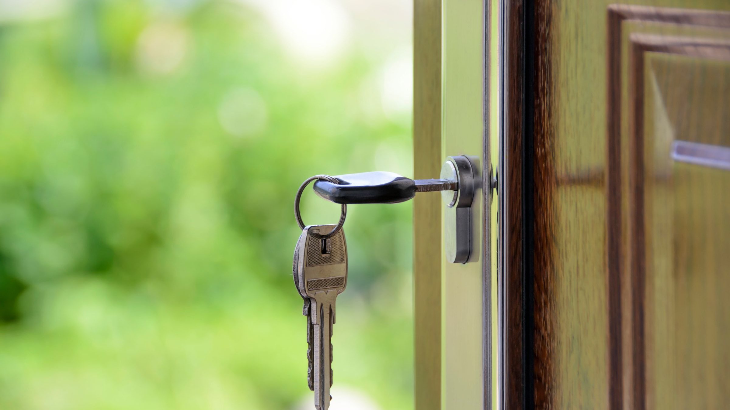 Australian locksmiths at work